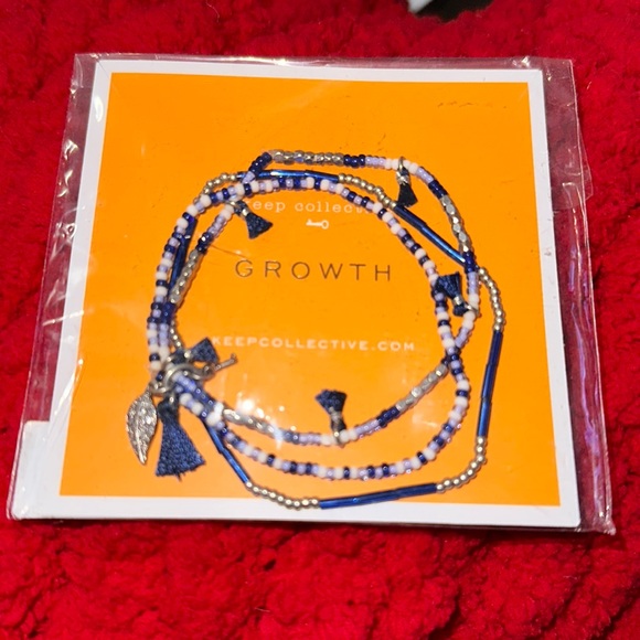 Stella & Dot Bracelet. Growth Stretch Trio. - Picture 1 of 2